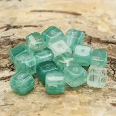 Glaspärla Kub 7 mm, Turkos (15st)