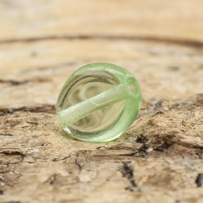 Oval glaspärla 6x8 mm, Grön (20st)