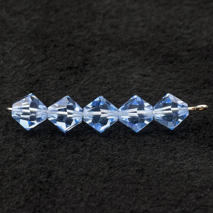 Swarovski Bicone 8mm, Light Sapphire (4st)