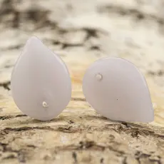 Glaslöv 13x18 mm, Ljuslila (10st)