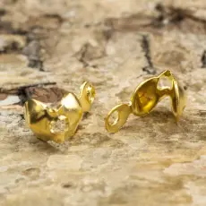 Knutgömma 4x8 mm, Guldfärg (50st)