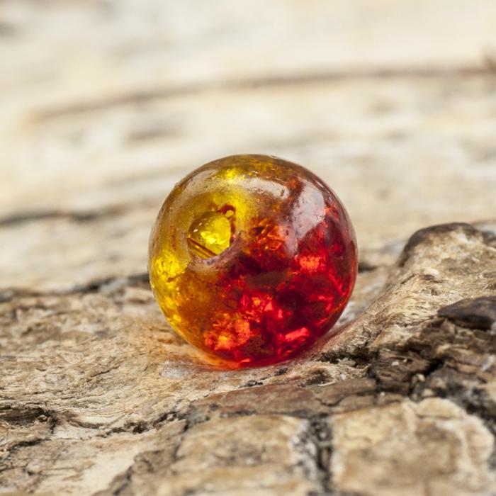 Krackelerad glaspärla rund 6 mm, Mörkröd/Gul (40st)
